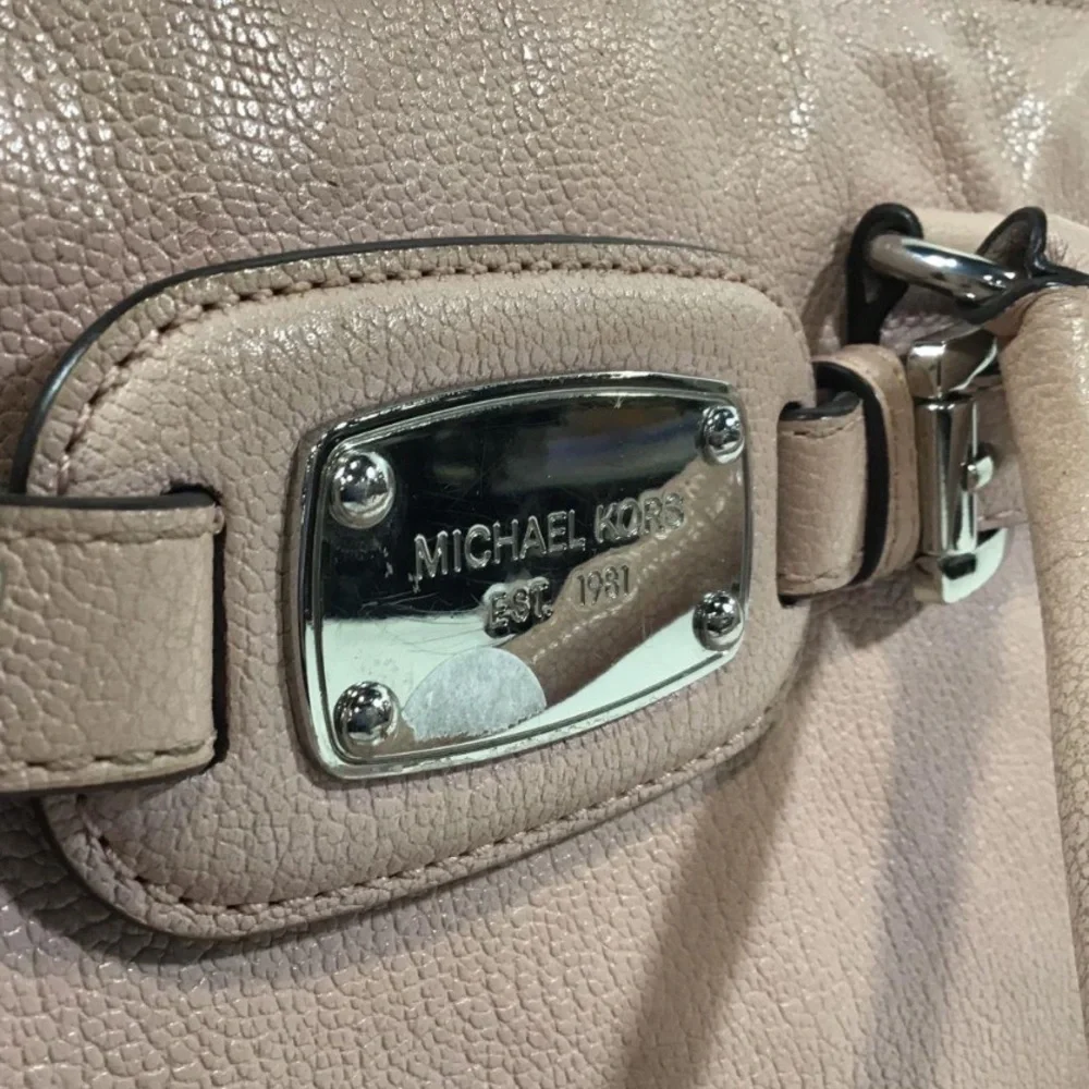 Women’s Michael Kors Elegant Pink Leather Satchel Handbag